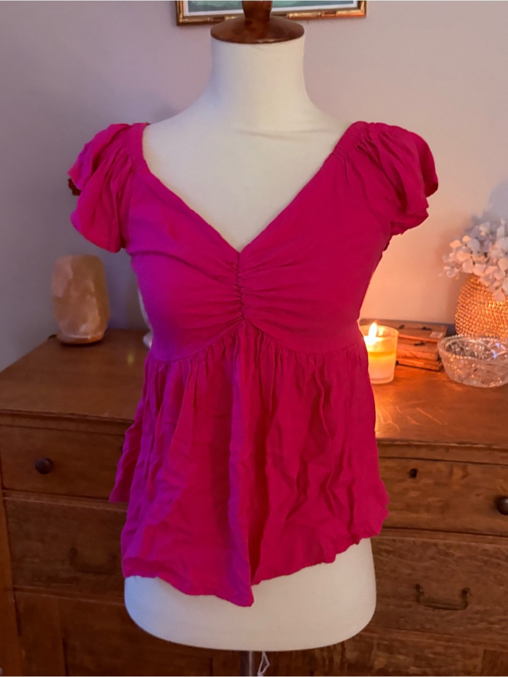 Women's Fuchsia Short-Sleeve V-Neck Ruched babydoll Top small pink Y2K